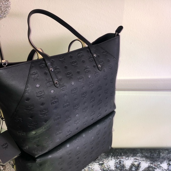 ❤️SOLD ❤️Authentic Brand New MCM Black Tote - Picture 7 of 13